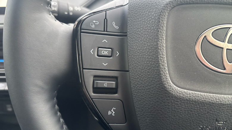 Toyota Prius 2.0 PHEV Design 5dr CVT Hatchback